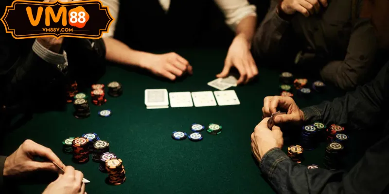 Bàn Texas Hold'em mẹo chơi poker